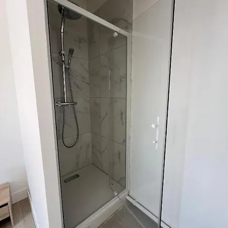 Le Robespierre Apartment