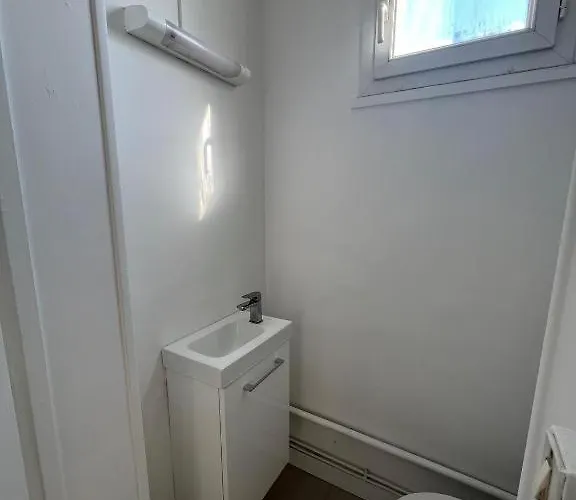 Le Robespierre Apartment *